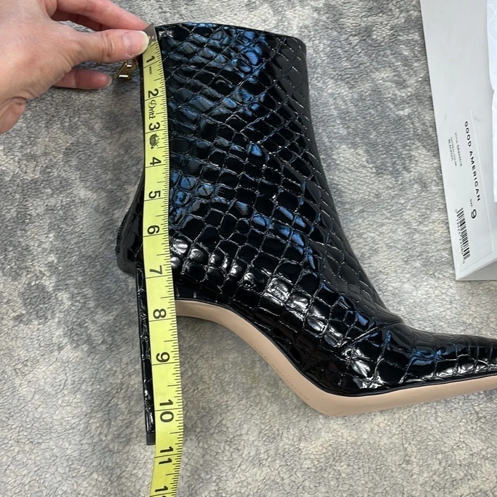 NIB Good American Black Patent Croc Leather Boots Square Toe Ankle Booties Sz 9